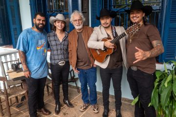 Sucesso! Clipe de “Fotos Antigas”, de Renato Teixeira, Us Agroboy e Mayck e Lyan, bate 1 milhão de visualizações em menos de uma semana