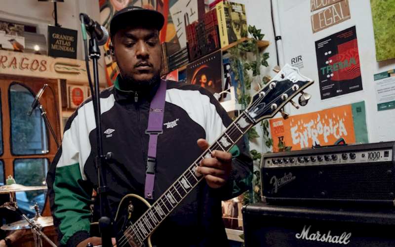 “Pense revoluciona com ‘Som No Sebo (Ao Vivo)’ e redefine o conceito de live session hardcore”